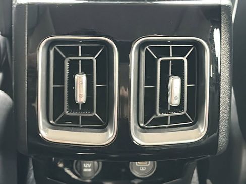 Used 2023 Kia Sorento SX image 23