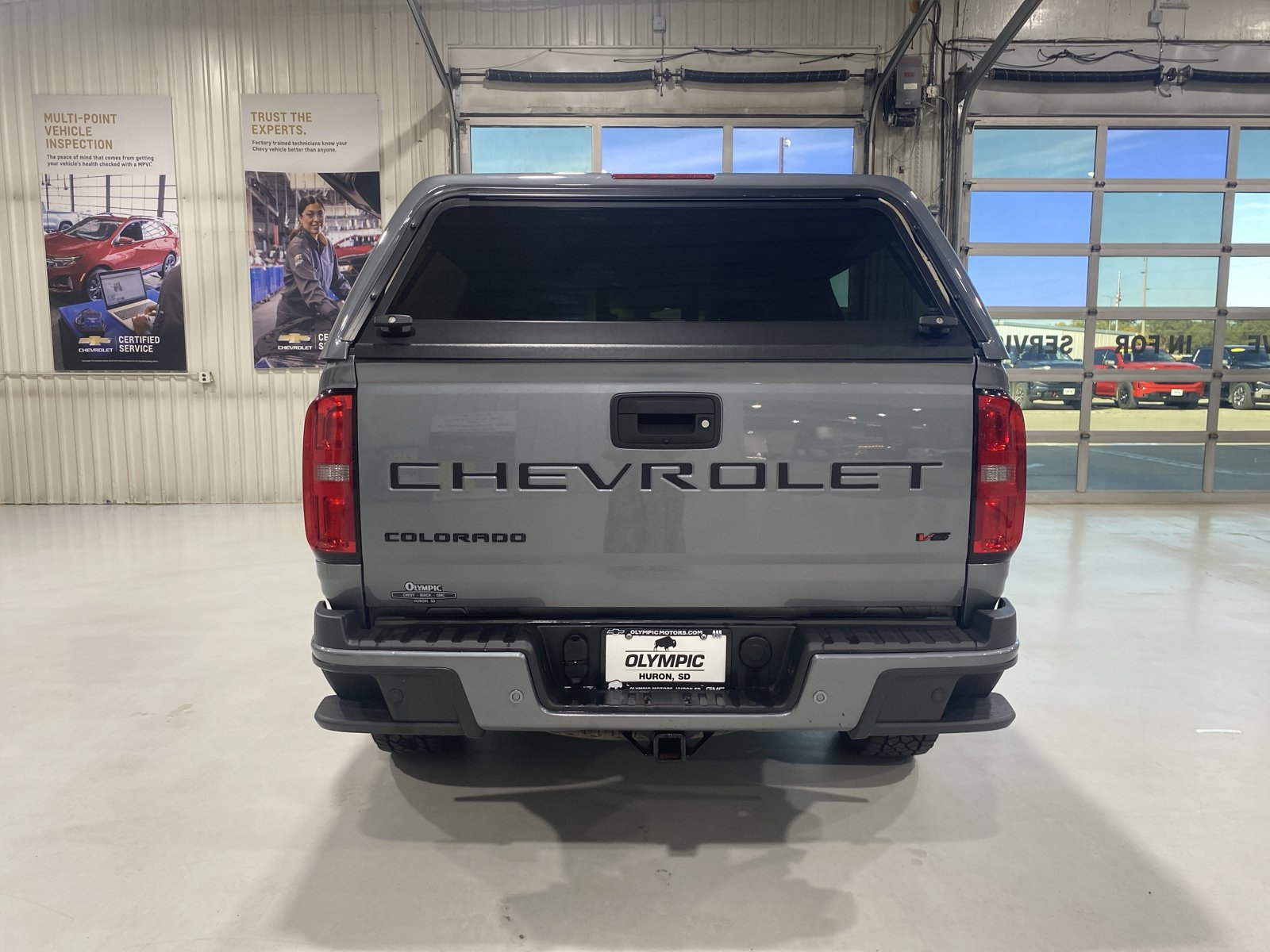 Used 2022 Chevrolet Colorado Z71 AWD/4WD image 7