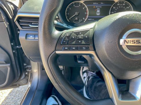 Used 2020 Nissan Altima 2.5 S image 14