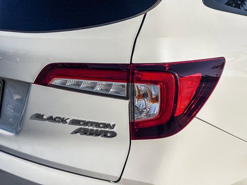 Certified 2022 Honda Pilot Black Edition image 8