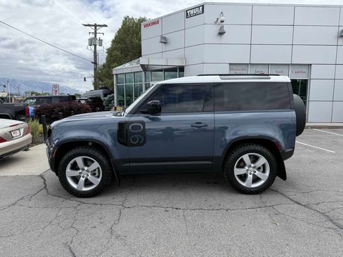 Used 2025 Land Rover Defender 90 S AWD/4WD image 9