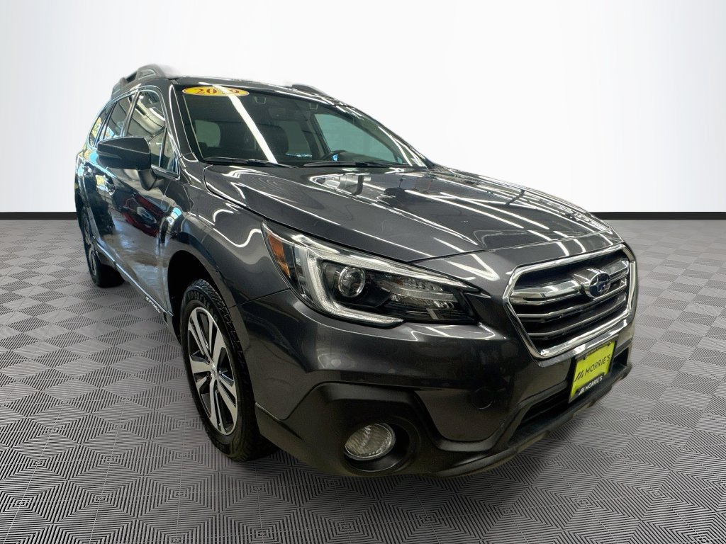 Used 2019 Subaru Outback 2.5i Limited AWD/4WD image 3