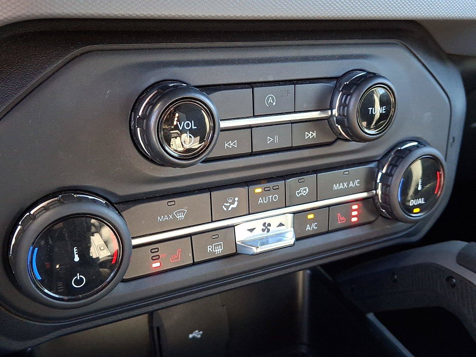 Used 2022 Ford Bronco Big Bend AWD/4WD image 16