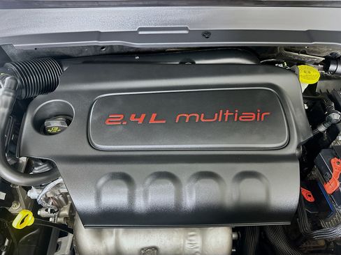 Used 2022 Jeep Compass Latitude w/ Convenience Group FWD image 31