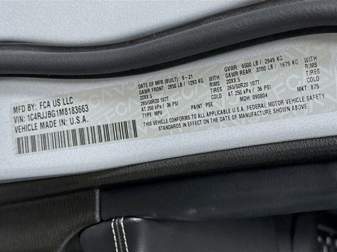 Used 2021 Jeep Grand Cherokee L Limited RWD image 33