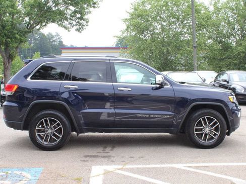 Used 2017 Jeep Grand Cherokee Limited w/ Luxury Group II AWD/4WD image 5