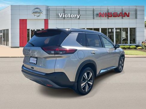 Used 2021 Nissan Rogue SL w/ Premium Package FWD image 3