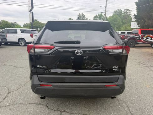 Used 2023 Toyota RAV4 XLE Premium AWD/4WD image 7