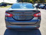 Used 2016 Ford Fusion SE w/ Equipment Group 201A image 6