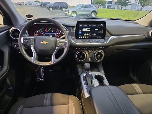 Used 2023 Chevrolet Blazer LT w/ Convenience Package FWD image 12