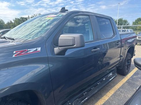 Used 2020 Chevrolet Silverado 1500 Custom Trail Boss w/ Custom Convenience Package AWD/4WD image 21