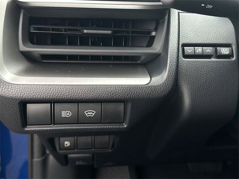 New 2026 Toyota Prius LE image 18