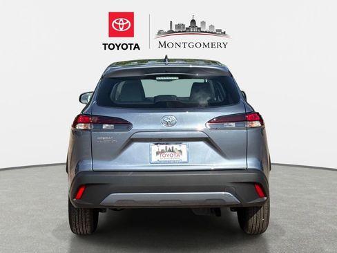 Used 2026 Toyota Corolla Cross L FWD image 4