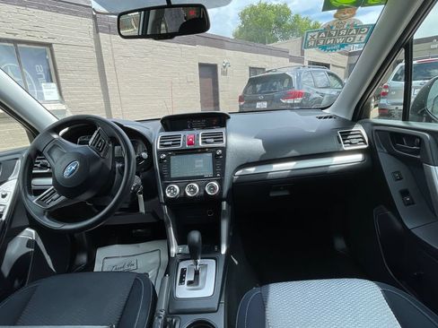 Used 2016 Subaru Forester 2.5i Premium w/ All-Weather Package AWD/4WD image 17
