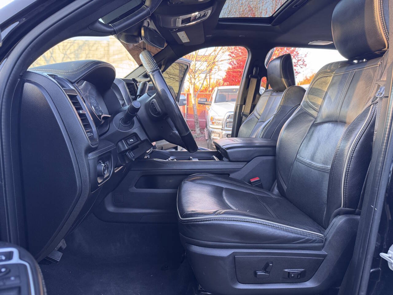 Used 2020 RAM 3500 Limited AWD/4WD image 6