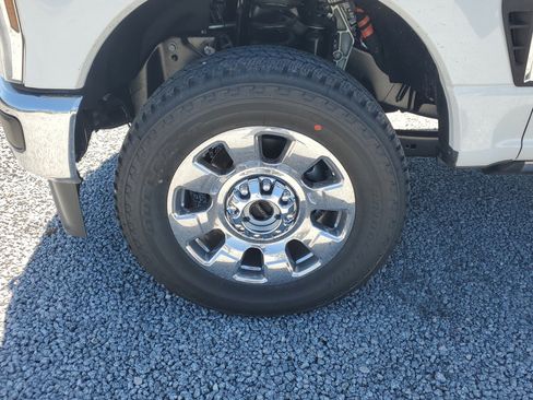 New 2026 Ford F350 King Ranch w/ Chrome Package image 6