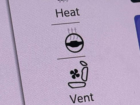 New 2025 Jeep Grand Cherokee L Summit w/ Luxury Tech Group V image 28