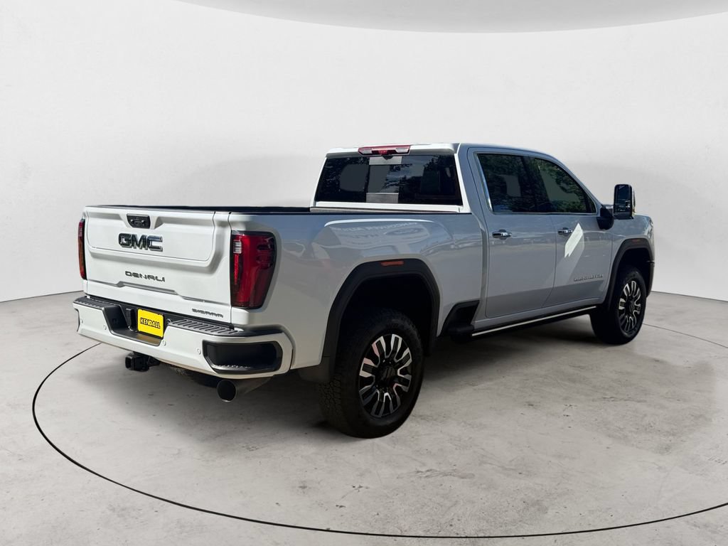 Used 2026 GMC Sierra 3500 Denali Ultimate AWD/4WD image 5