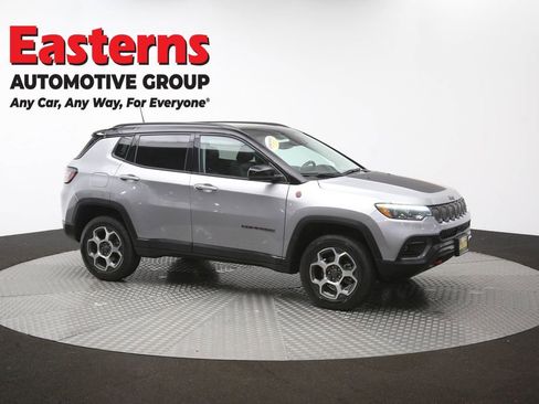 Used 2022 Jeep Compass Trailhawk w/ Trailhawk Elite Group AWD/4WD image 49