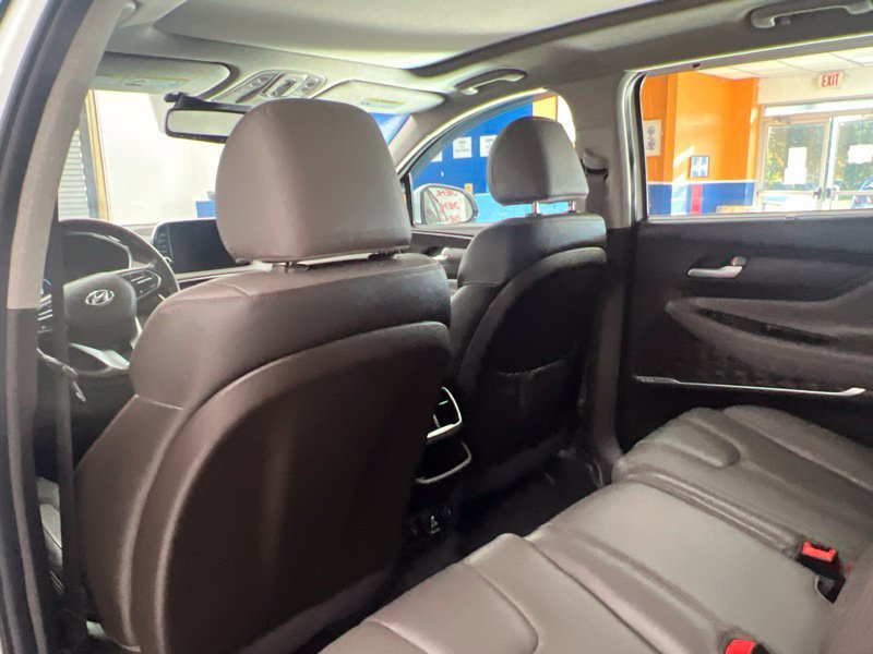 Used 2020 Hyundai Santa Fe Limited AWD/4WD image 16