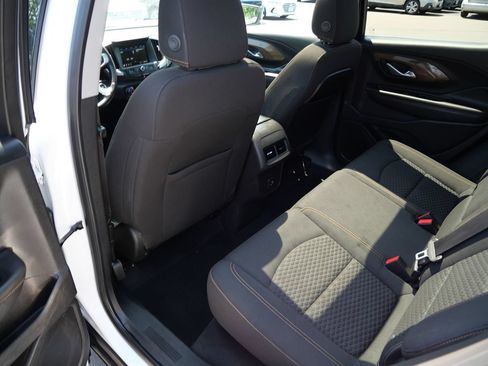 Used 2019 GMC Terrain SLE w/ Driver Convenience Package AWD/4WD image 23