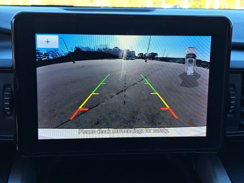 Used 2021 Ford Explorer 4WD image 24