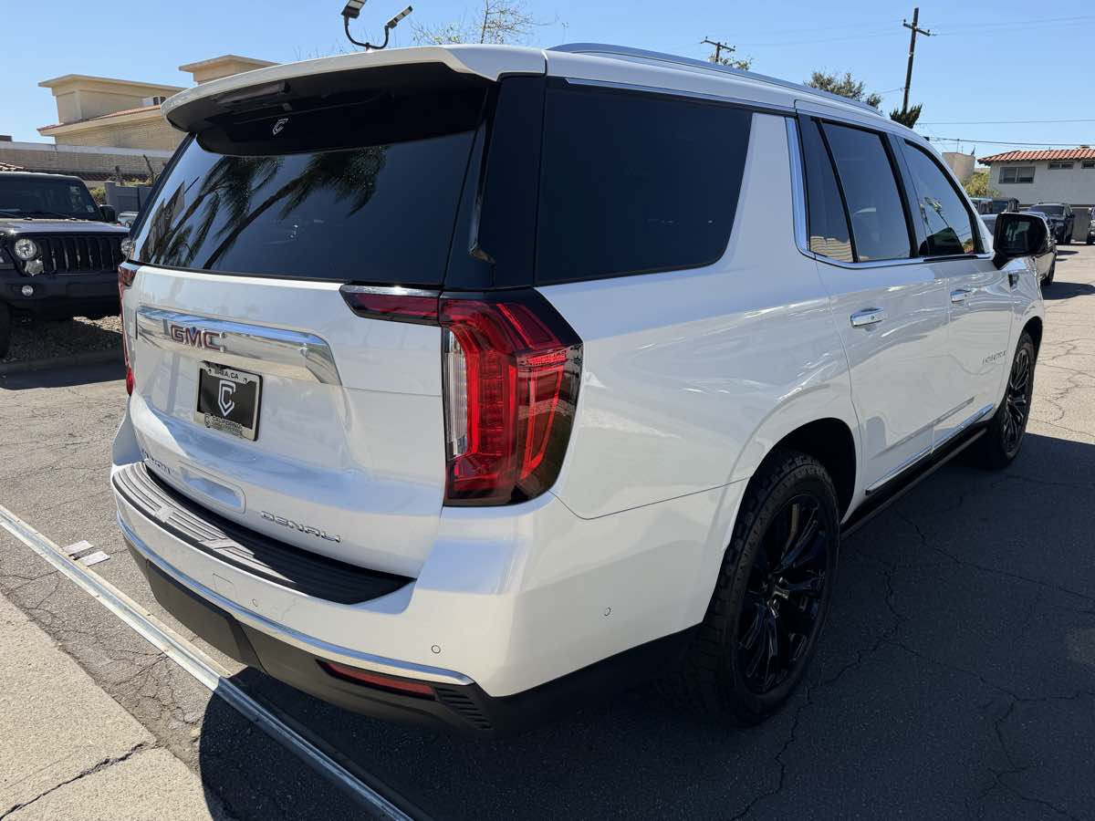 Used 2023 GMC Yukon Denali w/ Denali Reserve Package AWD/4WD image 7