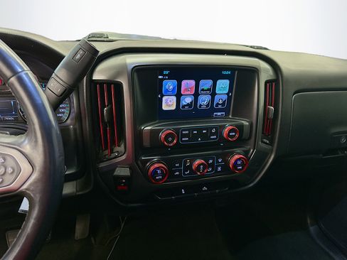 Used 2018 Chevrolet Silverado 1500 LT w/ LT Convenience Package image 26