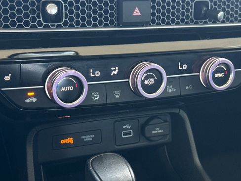 Certified 2024 Honda Civic EX-L image 19
