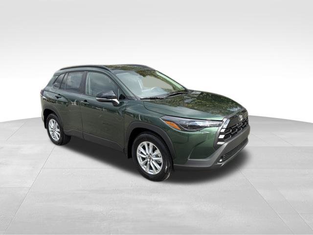 New 2026 Toyota Corolla Cross LE w/ Moonroof Package AWD/4WD image 8