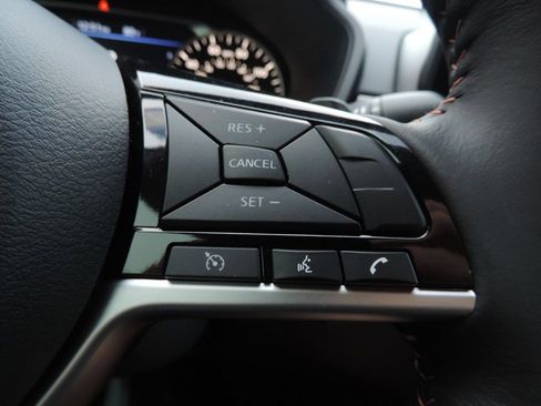 New 2025 Nissan Altima 2.5 SR w/ SR Premium Package image 22