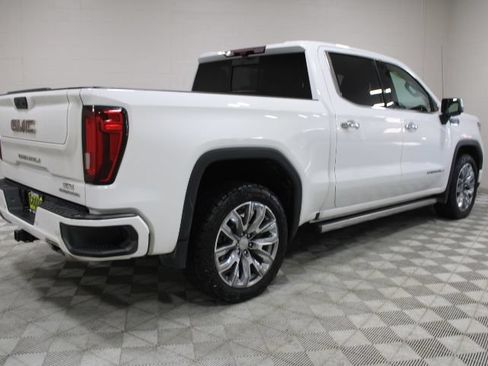 Used 2023 GMC Sierra 1500 Denali w/ Denali Reserve Package AWD/4WD image 12