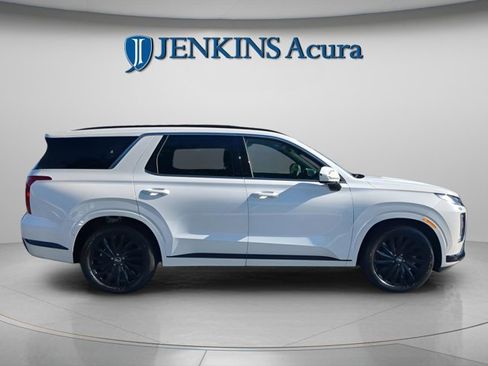 Used 2025 Hyundai Palisade Calligraphy image 6