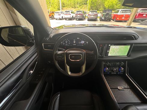 Used 2022 GMC Yukon Denali w/ Max Trailering Package AWD/4WD image 63