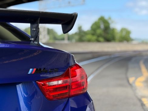 Used 2019 BMW M4 CS w/ Executive Package RWD image 10