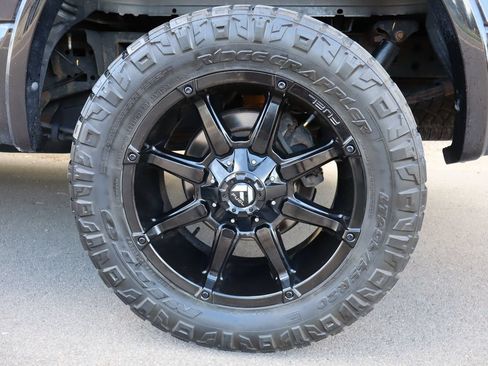 Used 2017 Ford F150 Limited AWD/4WD image 42