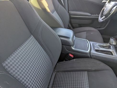 Used 2023 Dodge Charger SXT image 11