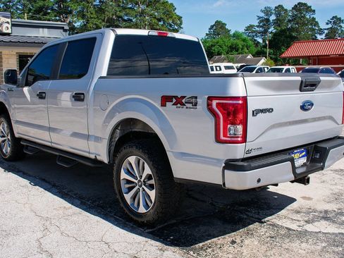 Used 2017 Ford F150 XL w/ Equipment Group 101A Mid AWD/4WD image 4
