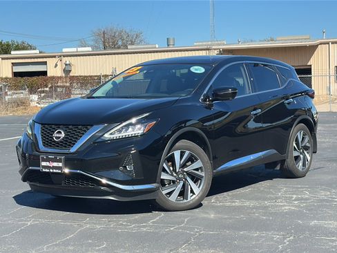Used 2023 Nissan Murano SL w/ SL Moonroof Package image 2