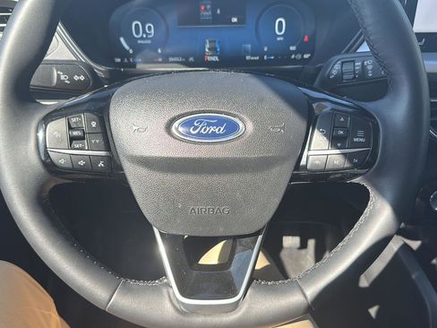 Used 2024 Ford Escape Platinum AWD/4WD image 13