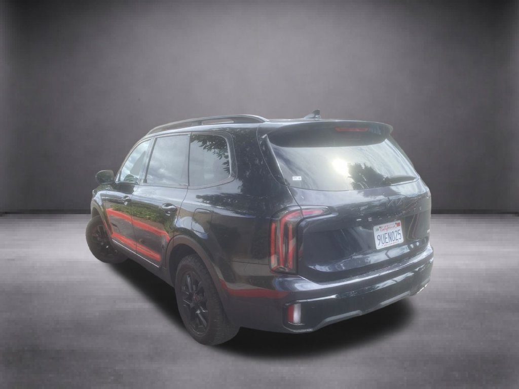 Used 2025 Kia Telluride AWD image 4