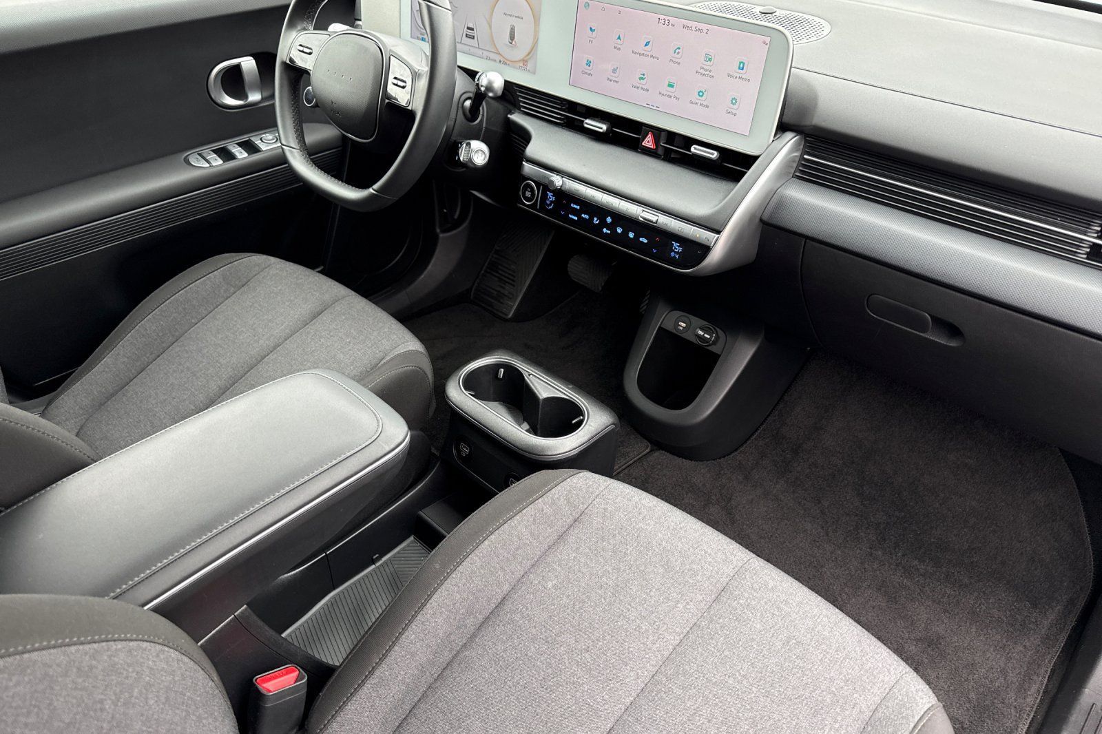 Used 2024 Hyundai Ioniq 5 SE RWD image 16