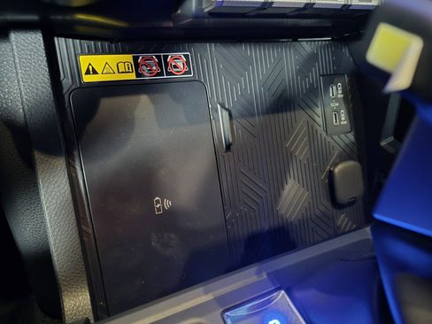 New 2025 Toyota Tacoma SR5 image 34