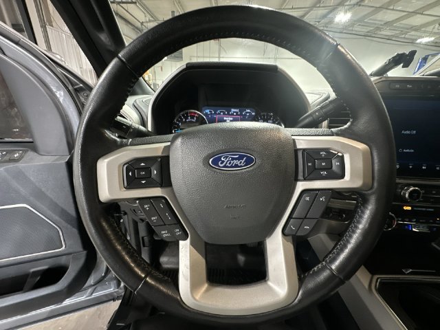 Used 2022 Ford F350 Lariat w/ Lariat Ultimate Package AWD/4WD image 15
