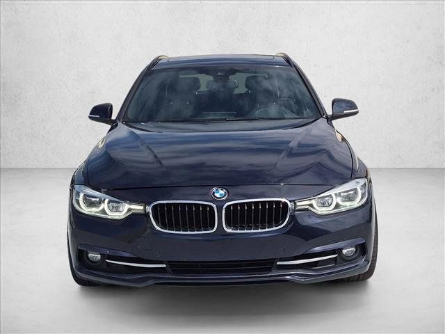 Used 2017 BMW 330i xDrive Wagon AWD/4WD image 2
