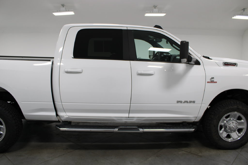 Used 2022 RAM 2500 Big Horn AWD/4WD image 11