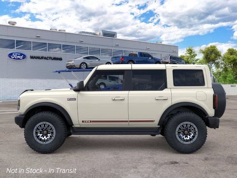 New 2026 Ford Bronco Outer Banks w/ Sasquatch Package AWD/4WD image 3