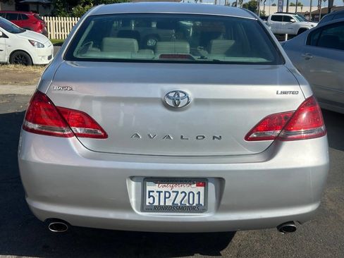 Used 2006 Toyota Avalon Limited FWD image 7