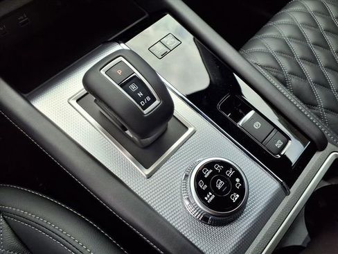 New 2026 Nissan Rogue Platinum AWD/4WD image 17