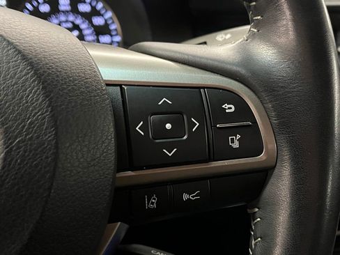 Used 2018 Lexus ES 350 w/ Luxury Package w/Wood Trim image 24